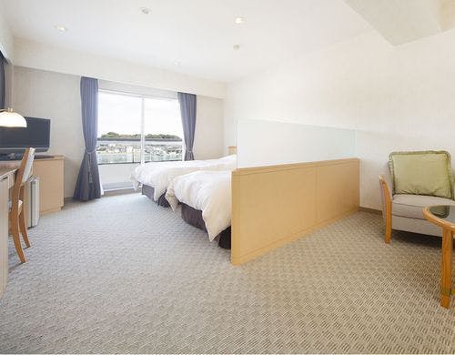 ４階パーキングサイドツイン