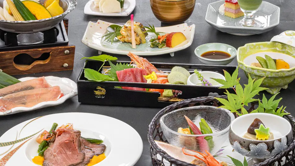 Nikko Toshogu Koyoen