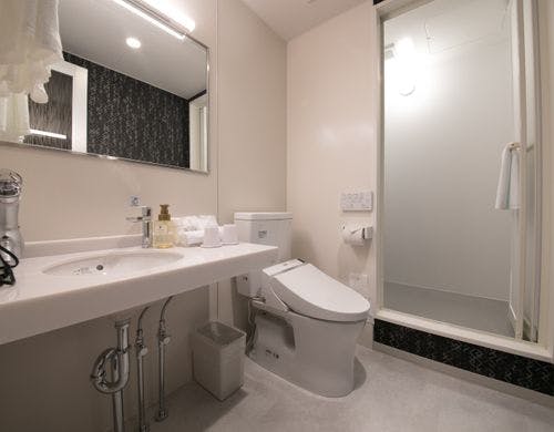 全室シャワーブース完備