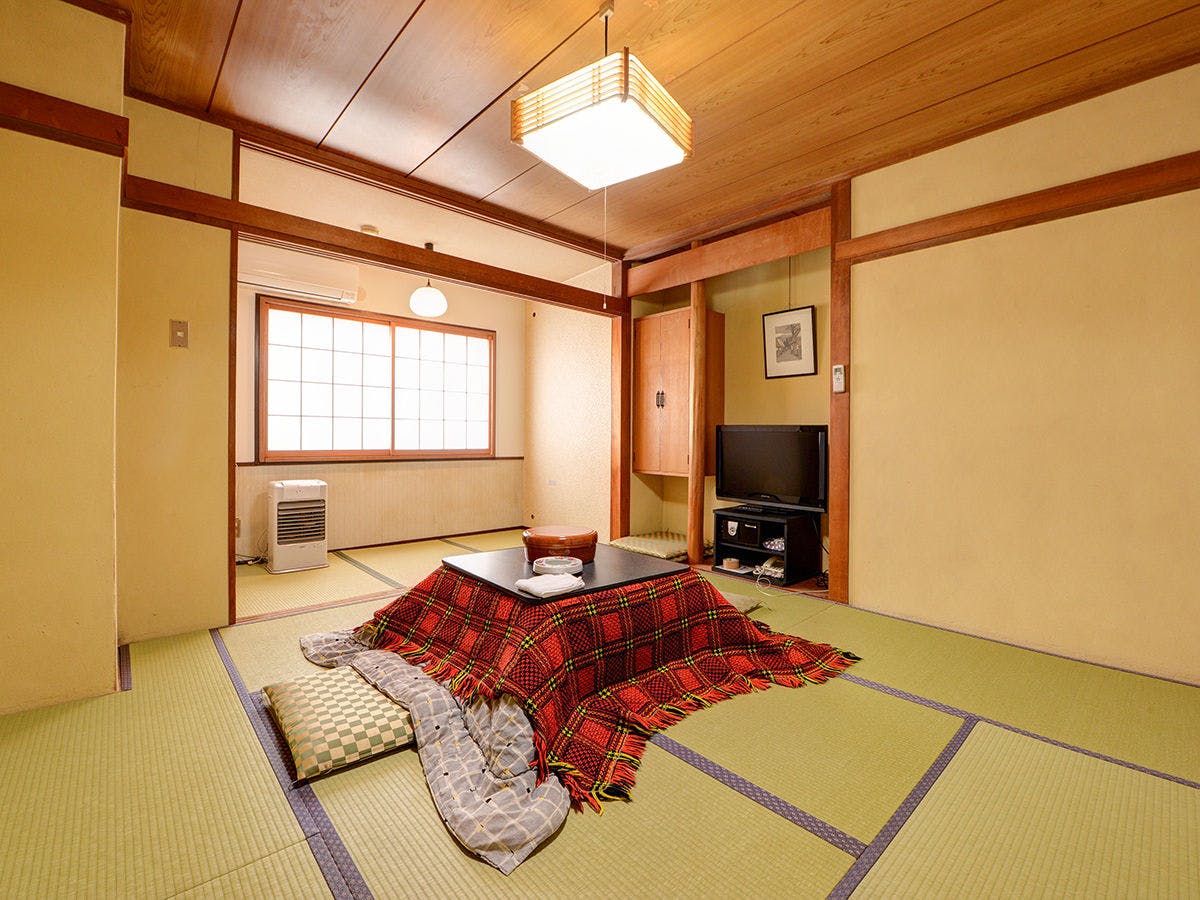 *ตัวอย่างห้องแบบญี่ปุ่น 8 เสื่อทาทามิ