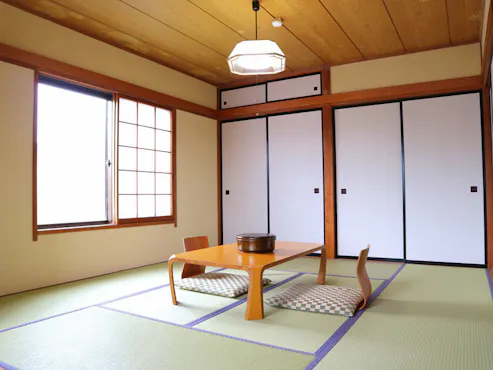 *ตัวอย่างห้องแบบญี่ปุ่น 8 เสื่อทาทามิ