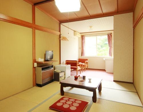 DVDプレイヤーもございます。