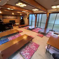 *【ภายในอาคาร / ห้องโถง】