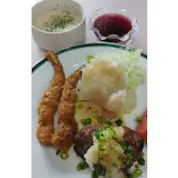 【อาหาร/ตัวอย่างมื้อกลางวัน】