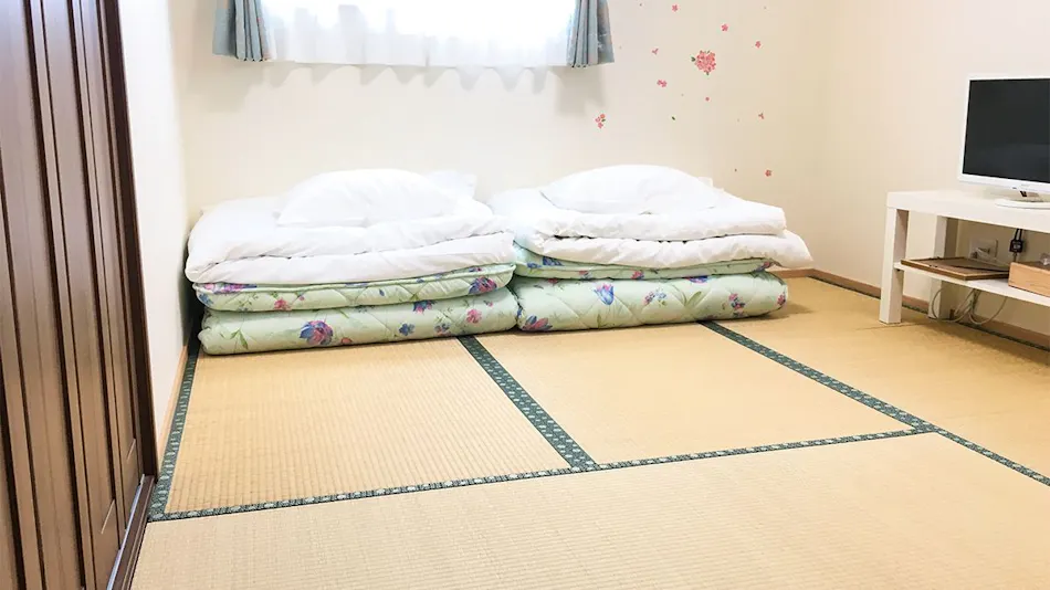 Shironoshita Guesthouse Himeji Inn