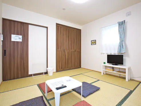 ・<จำกัดการใช้สำหรับ 2-4 ท่าน ห้องสไตล์ญี่ปุ่น 8 เสื่อทาทามิ>