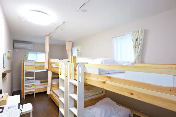 ・<หอพักสำหรับผู้หญิงเท่านั้น>