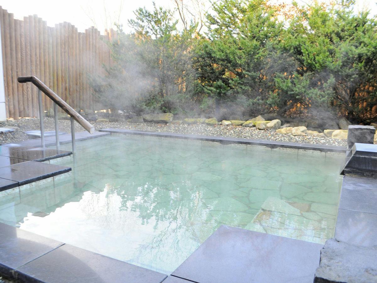 Yamahana Onsen Refre