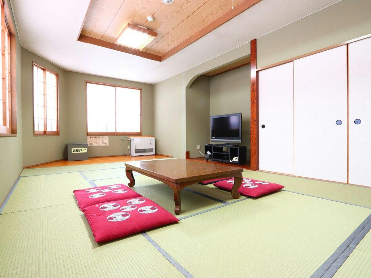 【客室】和室7畳のお部屋です。