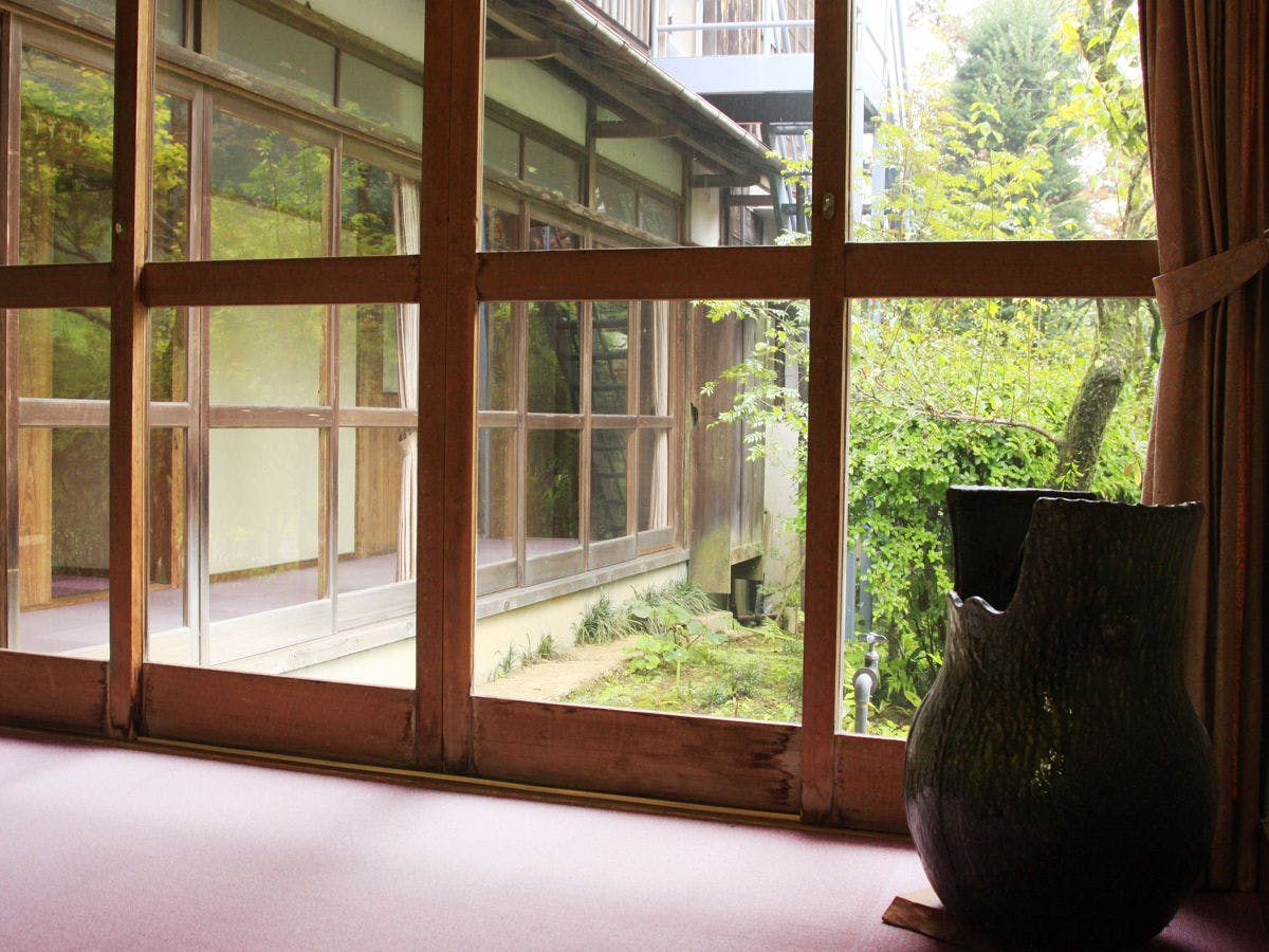≪館内≫