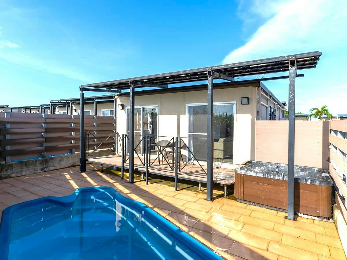 Oceans Resort Villa Vora