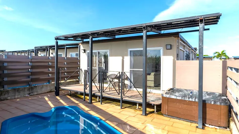 Oceans Resort Villa Vora