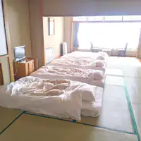 Ini adalah Kamar bergaya Jepang tipe dormitori.