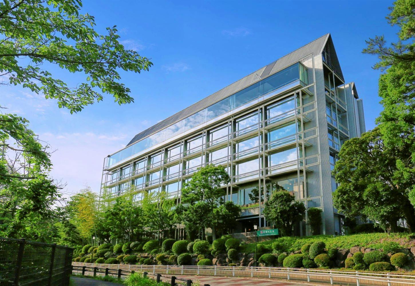 큐쿠스이테이 외관