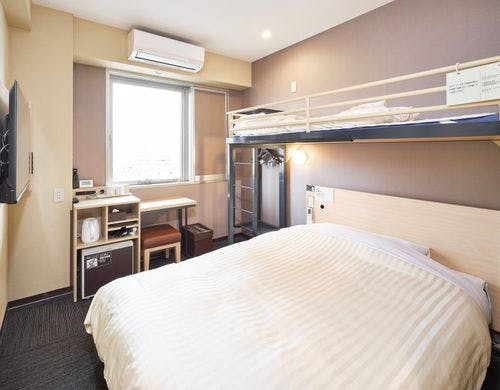 スーパールーム