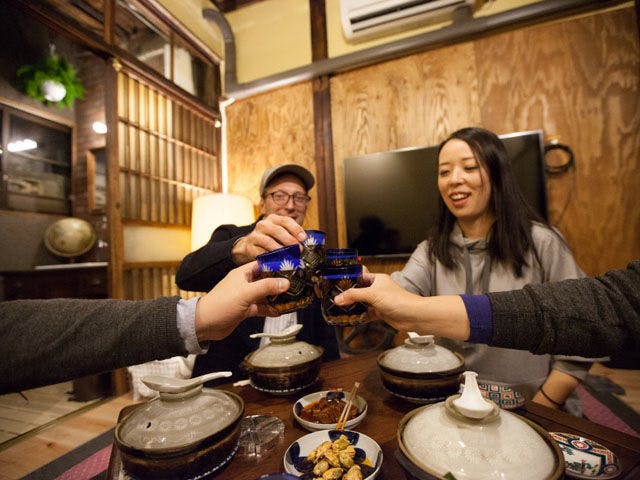 Dapat mengadakan pesta