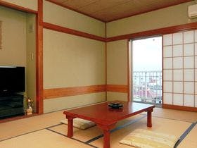 伊東宇佐美温泉　美味海鮮と宝石露天風呂の宿　民宿ふかべ