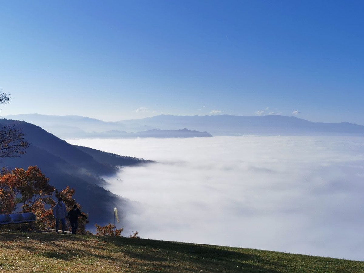 ภูเขาสิบส่วนหนึ่ง