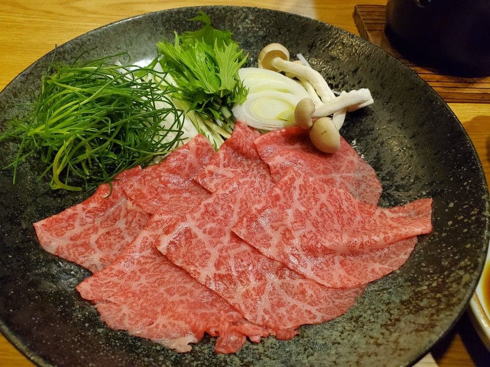 Itoya Ryokan: A Lodge Connecting "En" with Local Sake and Delicacies at the Foot of Kumano Taisha