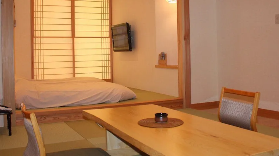 Ichinoseki Onsen Yamasakura Momo no Yu