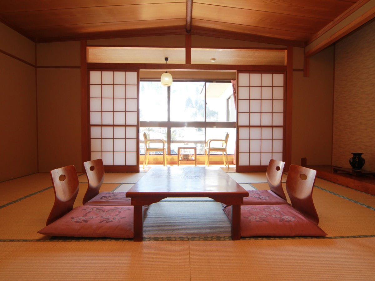 Yunishigawa Inn
