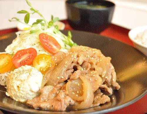 【日替わり朝食】しょうが焼き定食