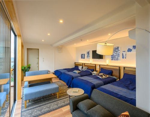 ブルーが印象的な「蒼」