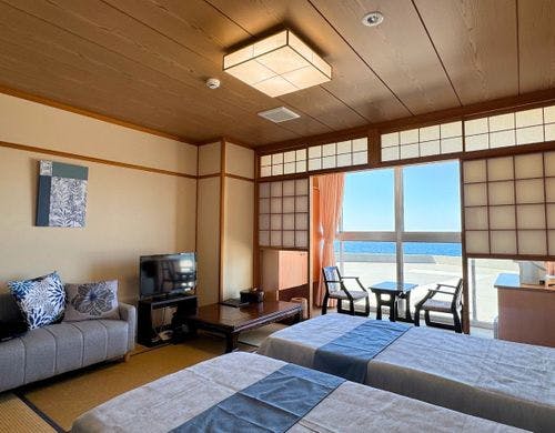 2024年春新設の和ベッド和洋室