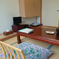 ห้องพักสไตล์ญี่ปุ่นสำหรับธุรกิจ 6-10 เสื่อทาทามิ