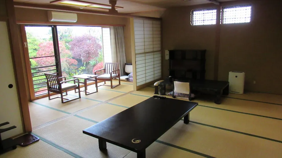 Inagaki Onsen Hotel Kagetsutei, a Hot Spring Inn with Natural Flowing Water, Famous Bath of Okutsugaru