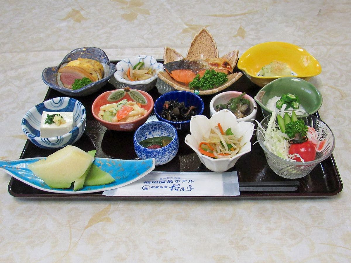 Inagaki Onsen Hotel Kagetsutei, a Hot Spring Inn with Natural Flowing Water, Famous Bath of Okutsugaru