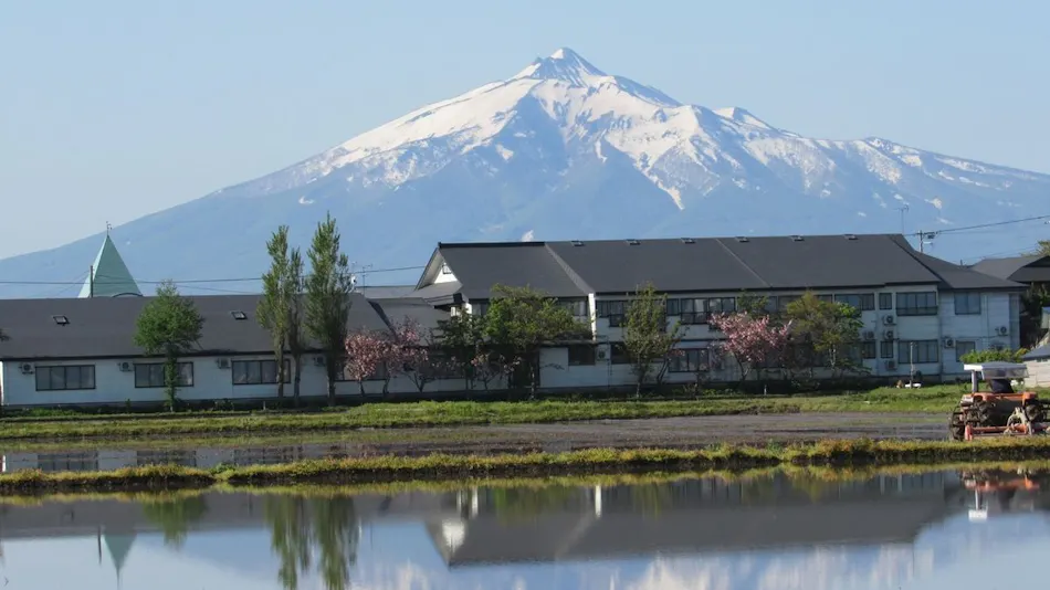 Inagaki Onsen Hotel Kagetsutei, a Hot Spring Inn with Natural Flowing Water, Famous Bath of Okutsugaru