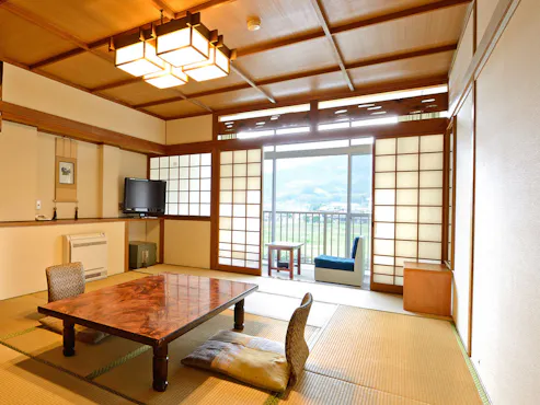 Bilik gaya Jepun 12 tatami.