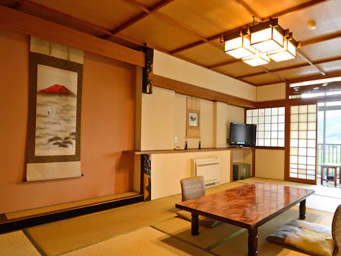 Bilik gaya Jepun 12 tatami.