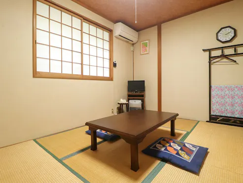 Bilik gaya Jepun 6 tatami
