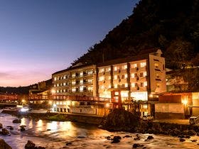 天ケ瀬観光ホテル成天閣