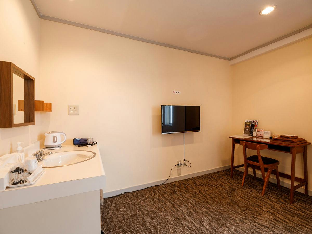 Kanazawa Station Front Hotel