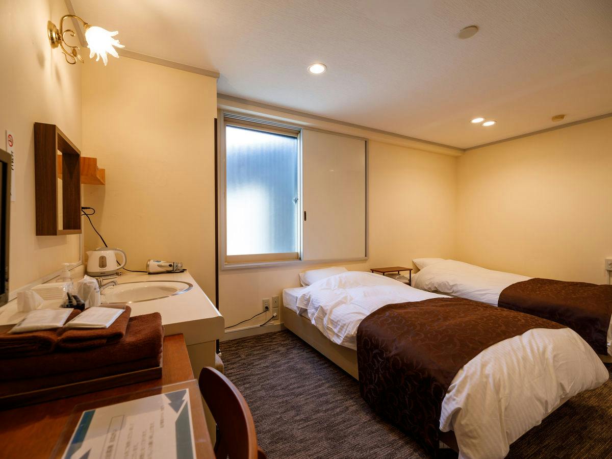 Kanazawa Station Front Hotel