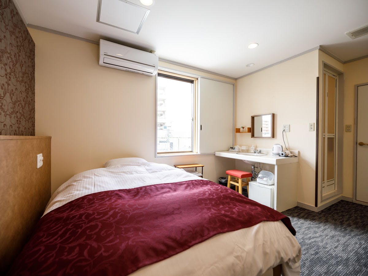 ตัวอย่างเตียงเซมิ-ดับเบิล