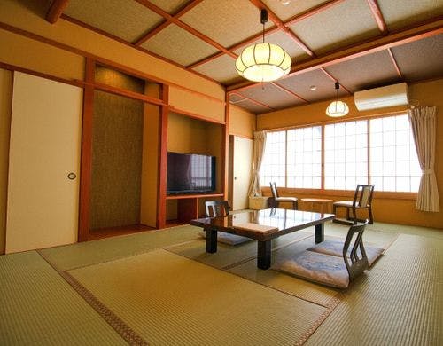 【禁煙／本館和室】バスなし・トイレ付き