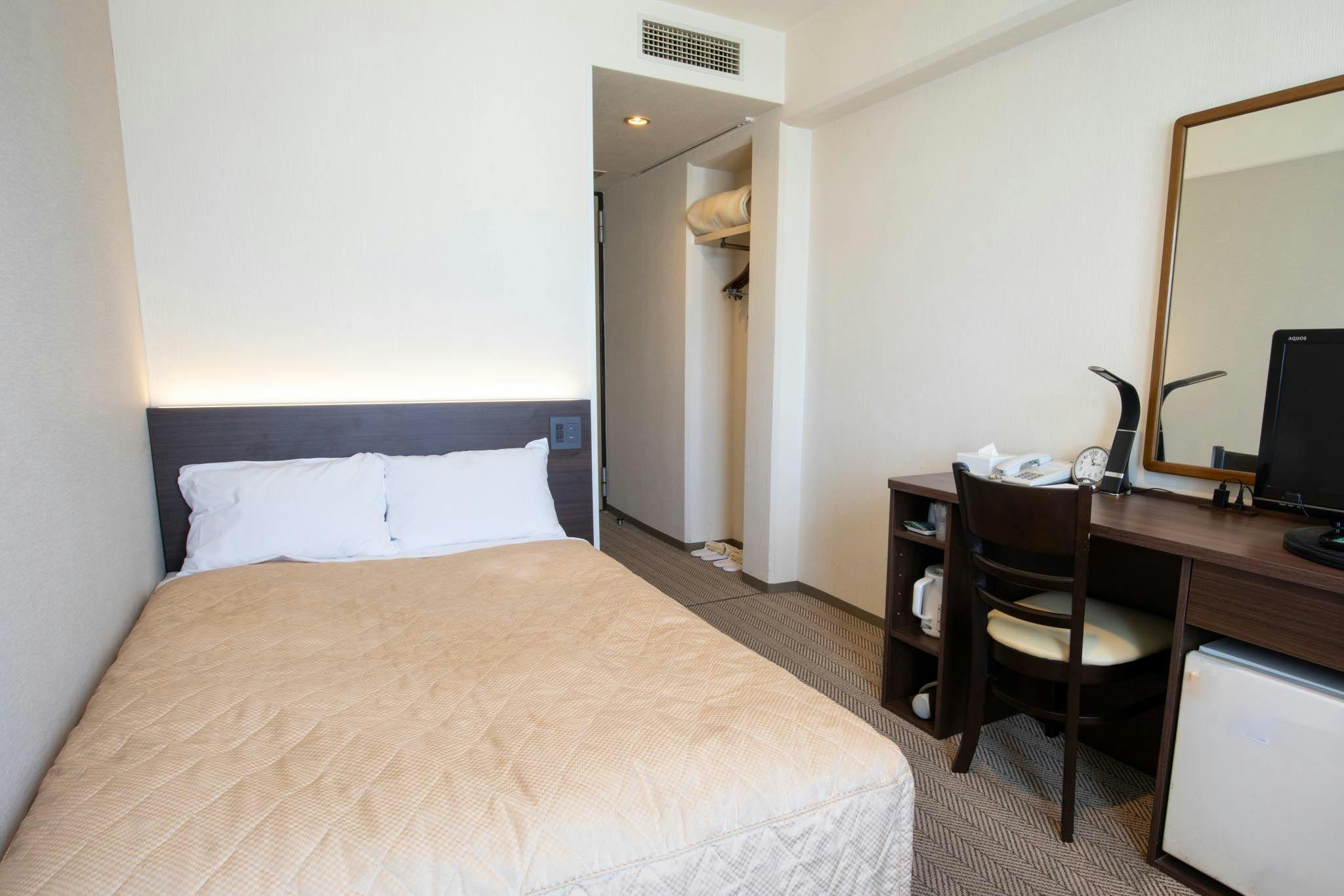 Semi-Double Room Interior (Morning)