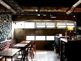 Ｈｏｓｔｅｌ＆Ｄｉｎｉｎｇ　Ｔａｎｇａ　Ｔａｂｌｅ