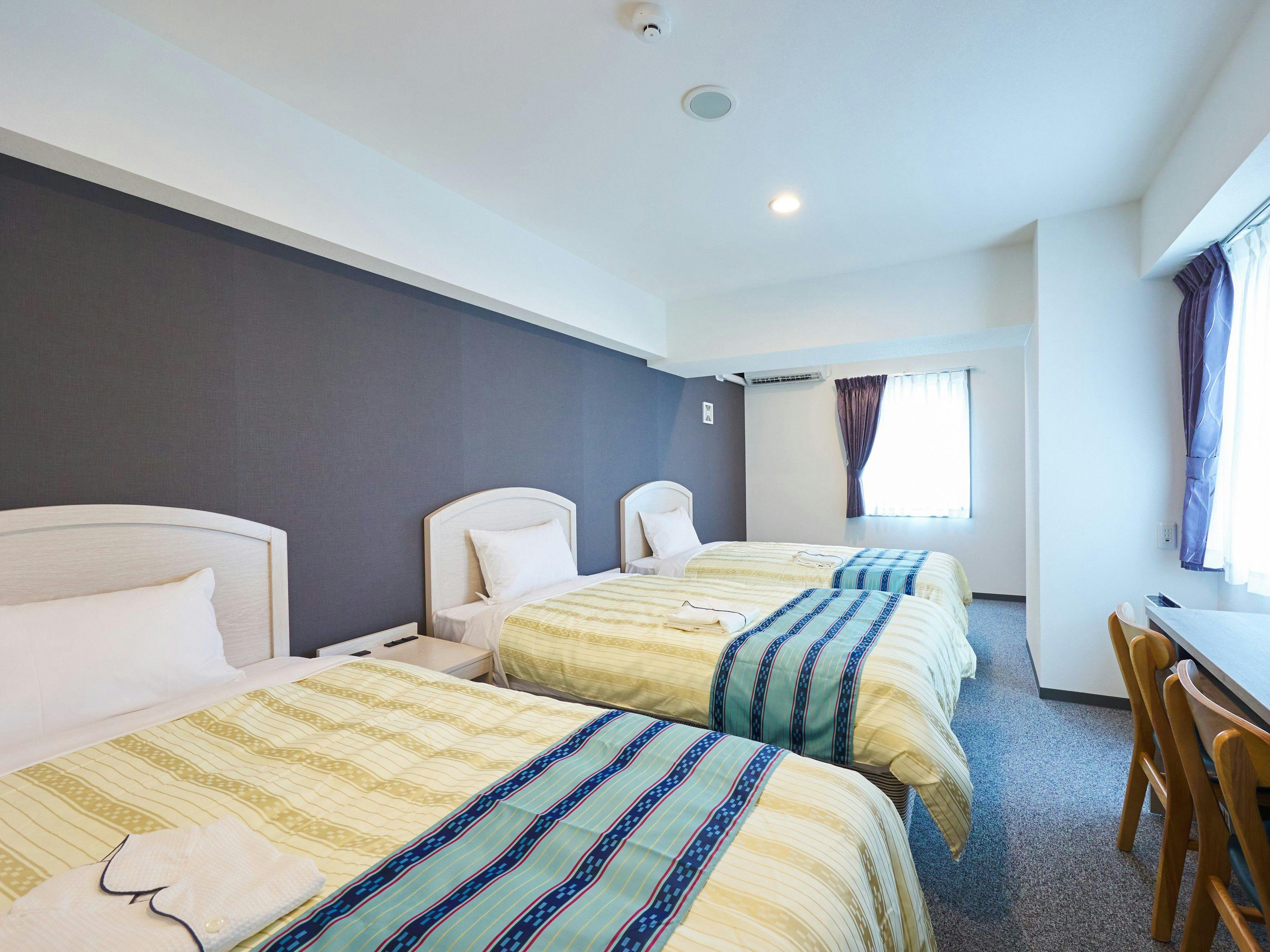 Hotel Peace Island Naha