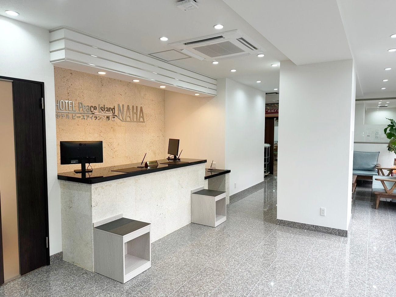 ล็อบบี้และพื้นที่ต้อนรับที่กว้างขวาง