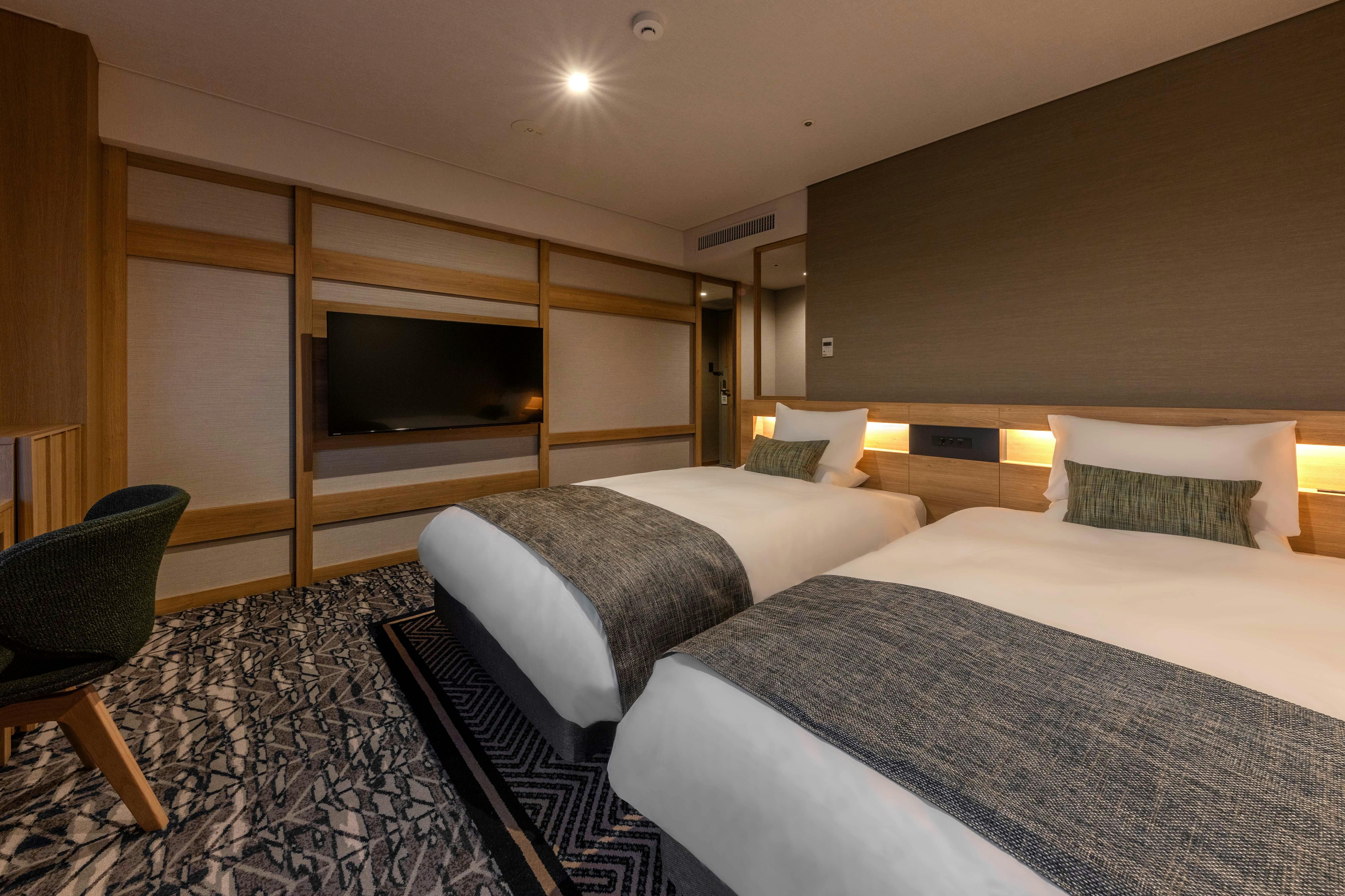 Moderate Twin - ข้างเตียง