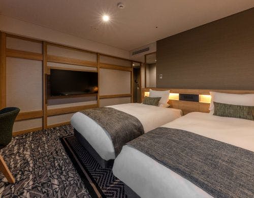 モデレートツイン　ベッドサイド