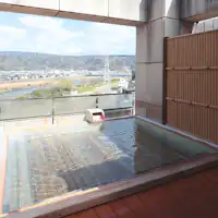 บ่อน้ำพุร้อนกลางแจ้ง