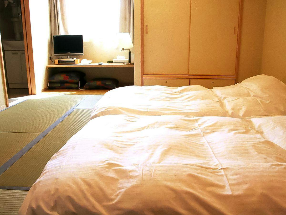 Anan Station Hotel