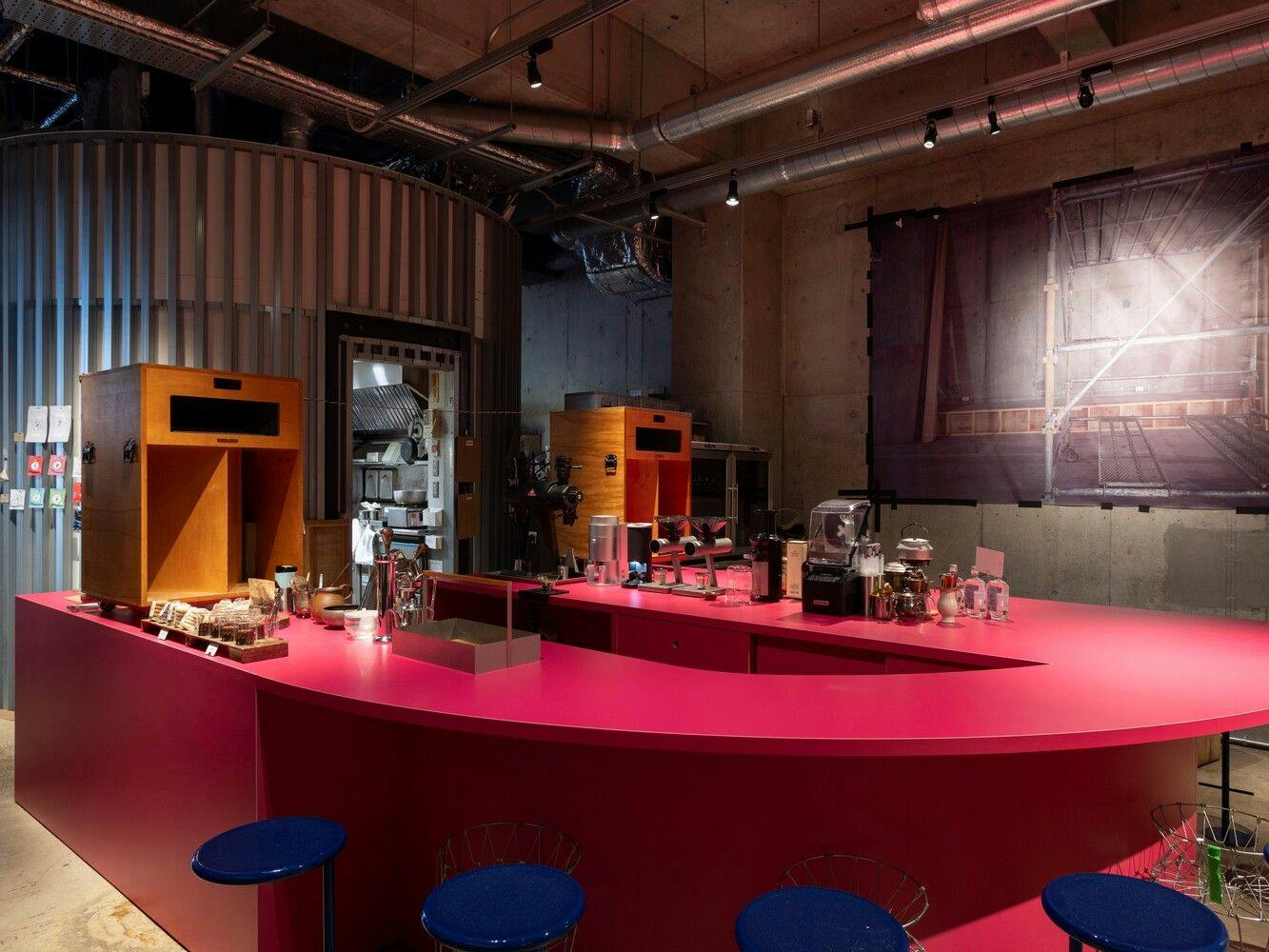 kopi dan anggur ushiro