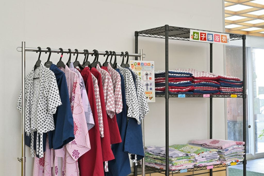 可選擇的兒童浴衣